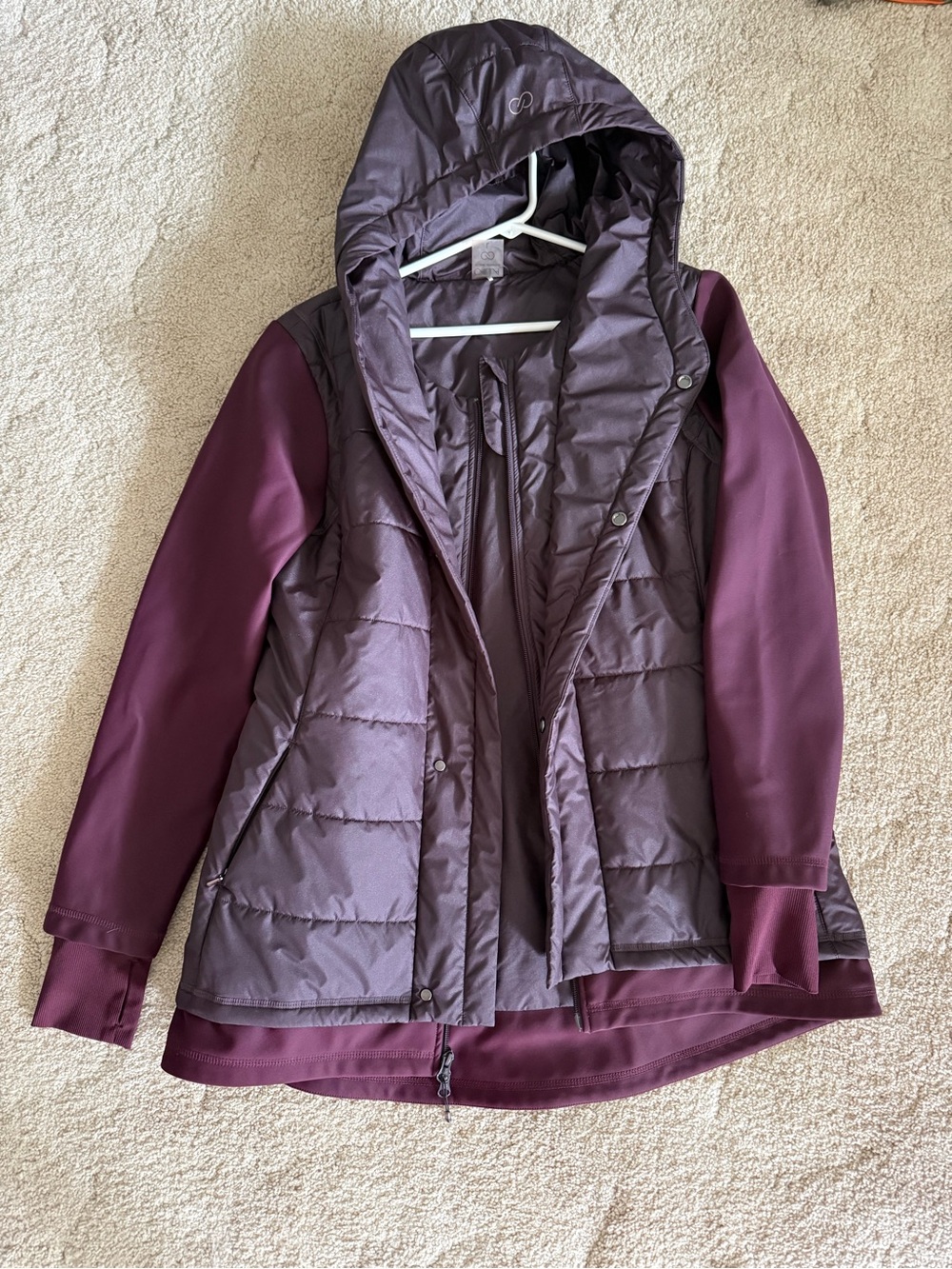 CALIA by Carrie Underwood Quilted Hooded Jacket in Plum and Berry
